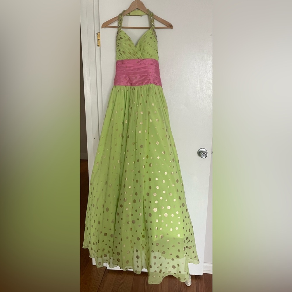 Mary’s Import Bridals Formal Gown